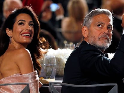 George Clooney y su esposa Amal.