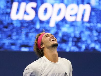 Alexander Zverev celebra su victoria contra Pablo Carreño en las semifinales.