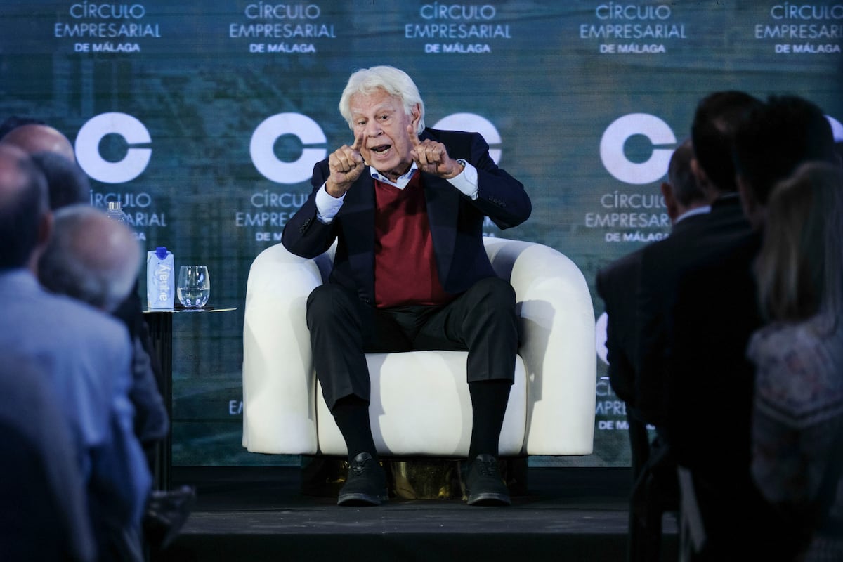 Felipe González cree que Sánchez tiene opciones en los comicios generales “si Milei visita España 15 veces más”