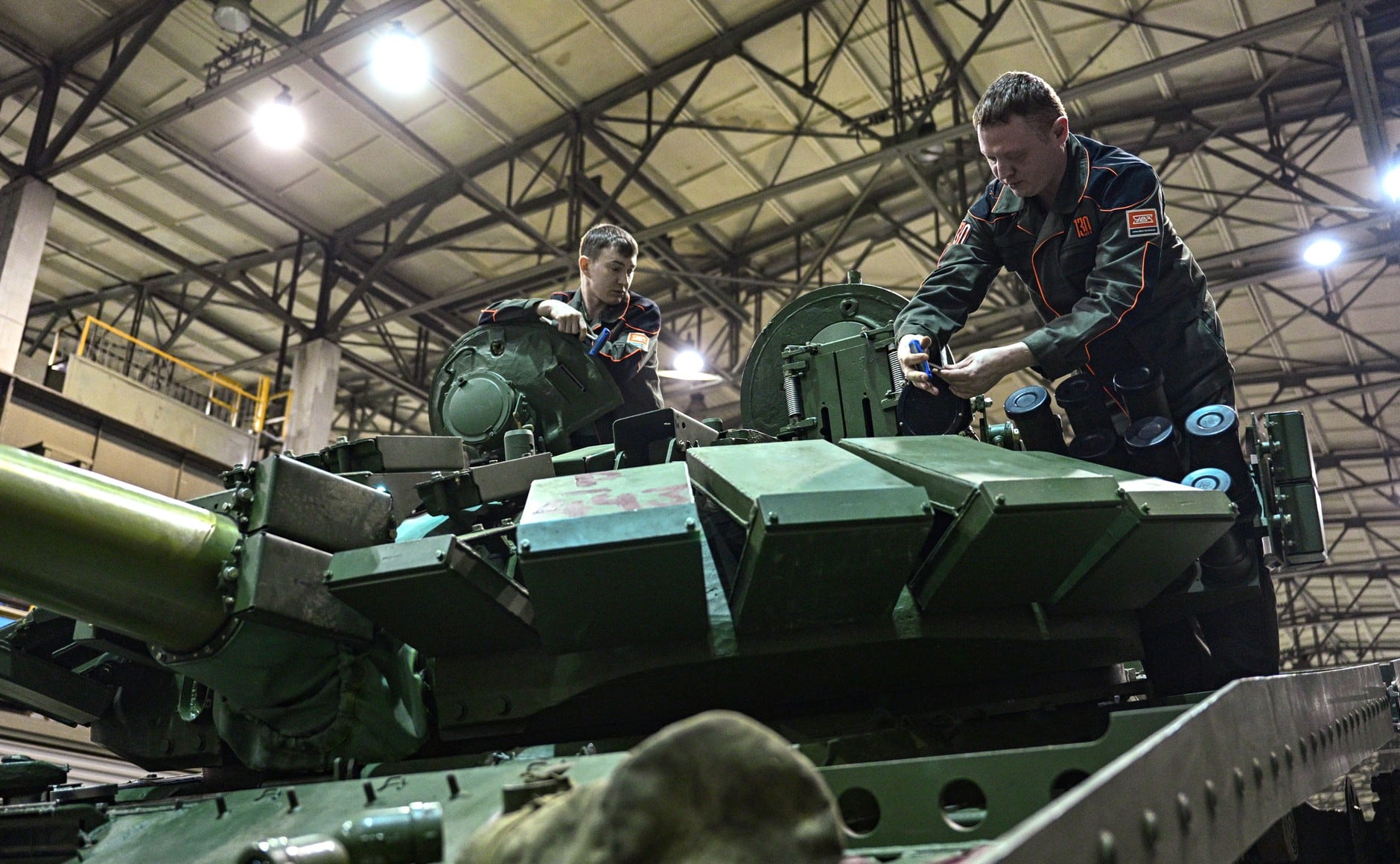 Detenido en Rusia acusado de despilfarro el subdirector general de la fábrica de tanques y blindados Uralvagonzavod