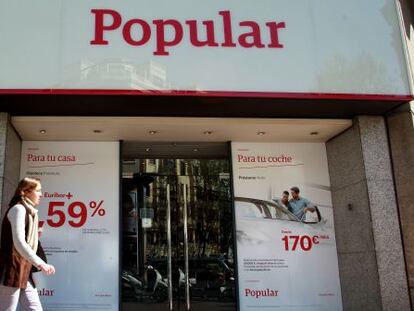 Sucursal de Banco Popular.