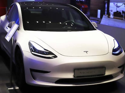 Tesla trabaja para que los juegos de Steam funcionen en sus coches