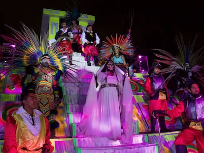 Un momento de la puesta en escena 'La Llorona', en un embarcadero de Xochimilco.