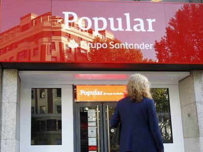 Sucursal de Banco Popular.