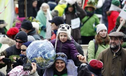 Marcha em Ottawa, Canadá, em defesa do meio ambiente.