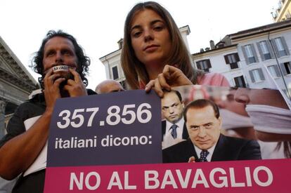 Manifestantes en Roma contra la 'Ley mordaza'