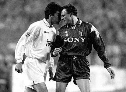 A lo largo de su historia, Raúl no ha parado de batir registros. Uno de ellos, el de máximo goleador de la Champions League. En septiembre del 95 debuto en la máxima competición continental, frenet al Ajax, y desde entonces hasta ahora ha sumado 64 dianas en 121 partidos. En la imagen, aparece encarándose a Vierchwood, de la Juventus, el 6 de marzo del 96, en la misma temporada.