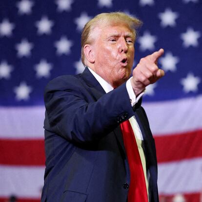 Former U.S. President and Republican presidential candidate Donald Trump gestures during a campaign event in Philadelphia, Pennsylvania, U.S., June 22, 2024. REUTERS/Tom Brenner