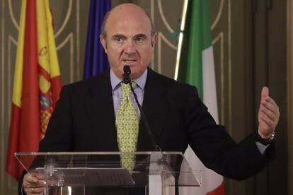 El ministro de Economía, Luis de Guindos, en Roma.