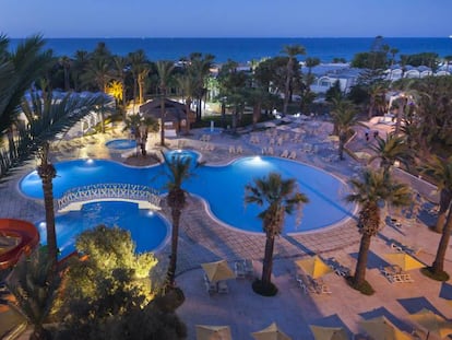 Piscina del hotel Sousse Marhabad de Barceló en Túnez