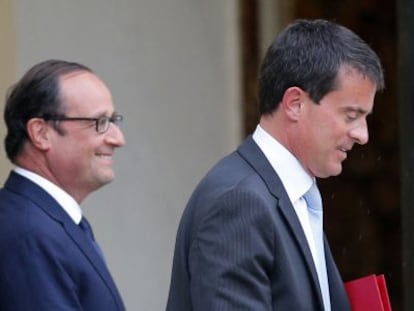 O primeiro-ministro francês, Manuel Valls, junto ao presidente Hollande.