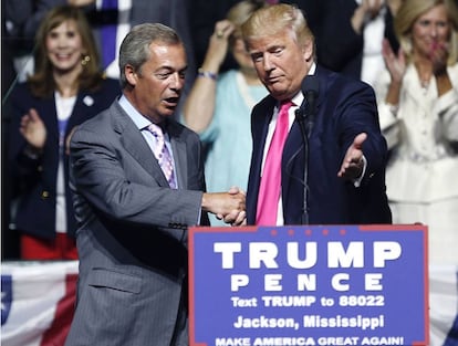 Donald Trump y Nigel Farage, durante un m&iacute;tin, este agosto, en Jackson. 