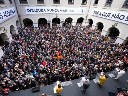 Lectura en Facultad de Derecho de la Universidad de Sao Paulo de uno de los dos manifiestos en defensa de la democracia, el 11 de agosto de 2022.