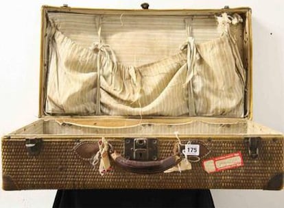 La maleta de cien años que subastará la última superviviente del 'Titanic'