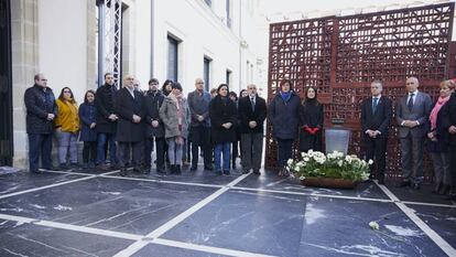 El Parlamento vasco conmemora el 'Día de la Memoria' con la participación de todos los partidos salvo el PP, en noviembre de 2019.