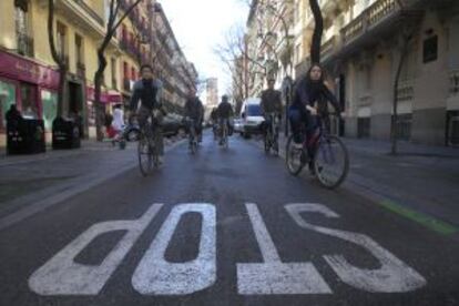 Miembros del taller para crear un carril-bici.