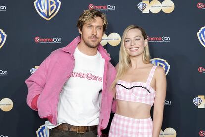 Ryan Gosling y Margot Robbie, Ken y Barbie en la película, el pasado abril en la CinemaCon de Las Vegas.