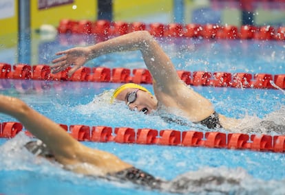 Mollie O'Callaghan en los 200 metros libres en la final del Mundial de Fukuoka.