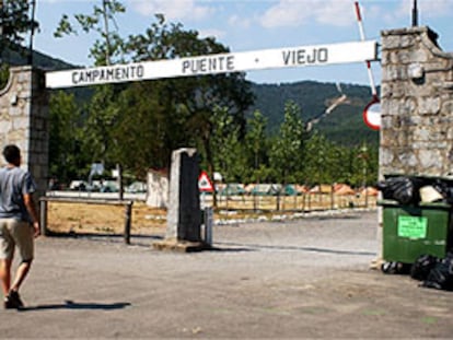 Entrada del cámping donde se alojaban los 30 niños intoxicados en León.