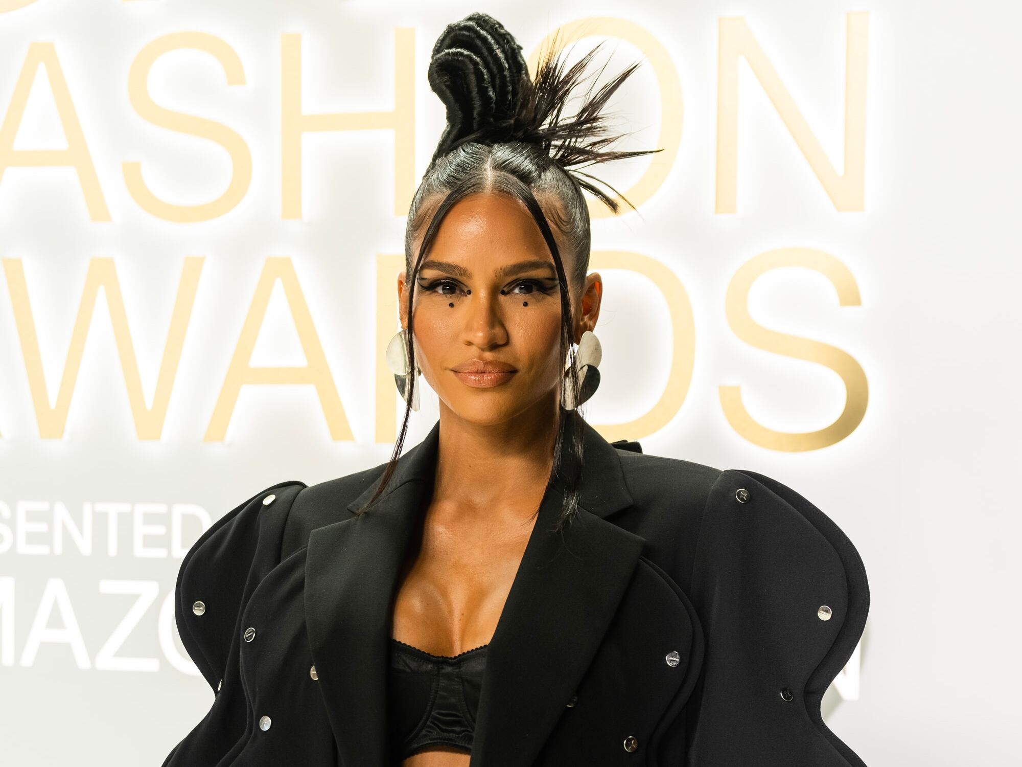 Casandra Ventura pone del revés el ‘caso Puff Daddy’ y al todopoderoso Sean Combs