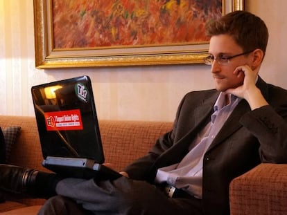 Edward Snowden, durante una entrevista en Moscú en 2013.