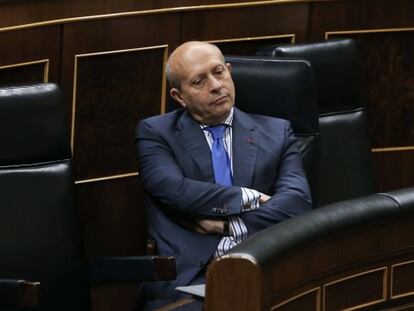 El ministro de Educación, José Ignacio Wert, en la sesión al control del Gobierno del 29 de abril.
