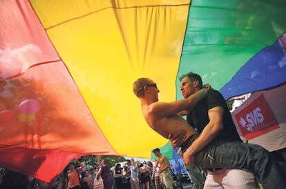 <b>Hasta 2010 no se celebró una marcha del Orgullo Gay en Polonia.</b>