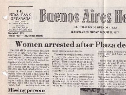 El Buenos Aires Herald denuncia en su portada del 26 de agosto de 1977 la detenci&oacute;n de integrantes de las Madres de Plaza de Mayo.