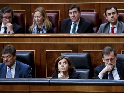 Algunos miembros del Gobierno este jueves en el Congreso. 