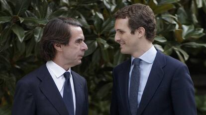 José María Aznar y Pablo Casado en la Fundación Rafael Del Pino en Madrid, el pasado 23 de octubre.