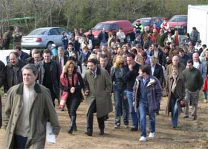 Concentracción de miembros de Udabiltza en Hondarribia durante el Aberi Eguna.