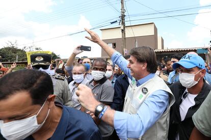 Bolsonaro coronavirus Mandetta mascara