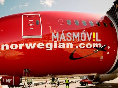 MasMóvil se alía con Norwegian para abaratar los vuelos de sus clientes