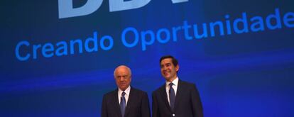 Francisco González y Carlos Torres, presidente y consejero delegado de BBVA.