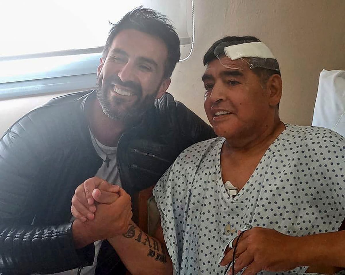 Leopoldo Luque: Imputado el médico de Maradona en la investigación por la  muerte del astro argentino | Deportes | EL PAÍS