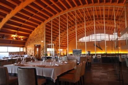 El restaurante del complejo enoturístico de la bodega Pago del Vicario, en Ciudad Real.