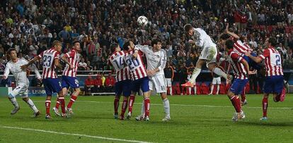 Ramos anota el 1-1 en la final de Lisboa