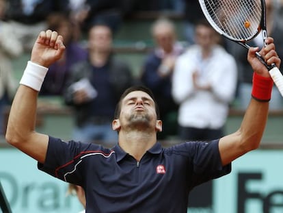 Djokovic celebra el triunfo ante Seppi.