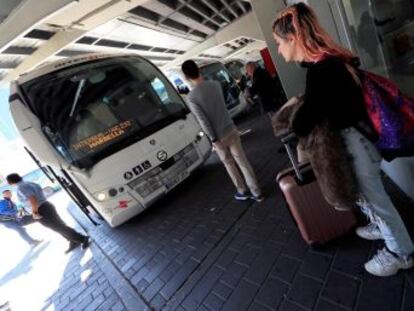 La DGT prevé 15,5 millones de desplazamientos en una campaña que estrena el límite de velocidad de 90 kilómetros por hora en las carreteras convencionales