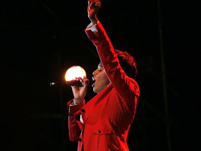 Macy Gray, durante su actuación de anoche en el Conde Duque.