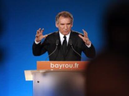 François Bayrou, presidente del actual Movimiento Demócrata, y candidato a las elecciones presidenciales francesas en un mitin el pasado día 21 en la ciudad de Nancy.