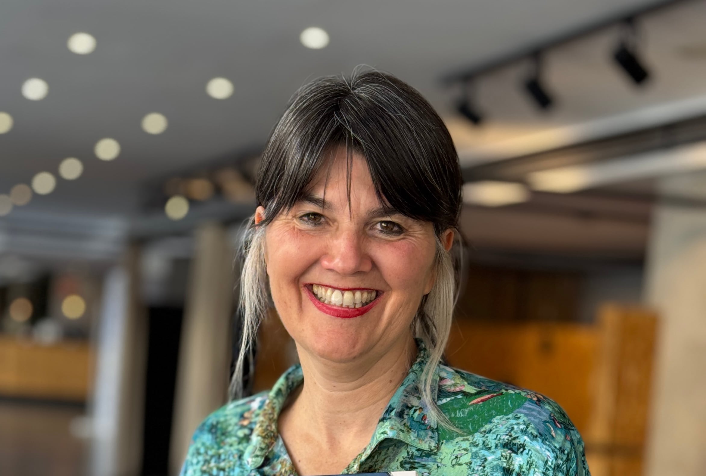 María Belón, psicoterapeuta: “Como padres, la única manera de enseñar es siendo. Los discursos no sirven de nada”
