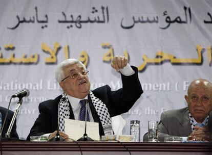 El presidente de la Autoridad Nacional Palestina (ANP) y líder de Al Fatah, Mahmud Abbas, habla durante la Conferencia en Belén.