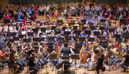 Ensayo general de Breviculum, un proyecto social del Auditori.