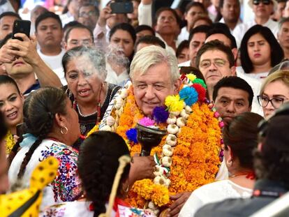 Las giras de Andrés Manuel López Obrador, en imágenes