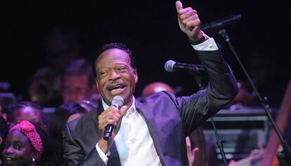 Edwin Hawkins, en el Teatro Apollo de Nueva York en 2014.