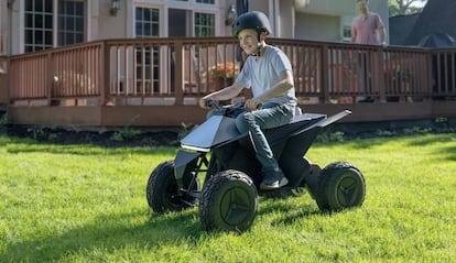 Así es el Tesla Cyberquad, una versión para niños de su esperada camioneta eléctrica