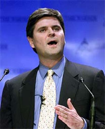 Case, durante una conferencia en Nueva York en mayo de 2000.
