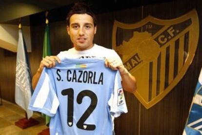 Cazorla, con su nueva camiseta.