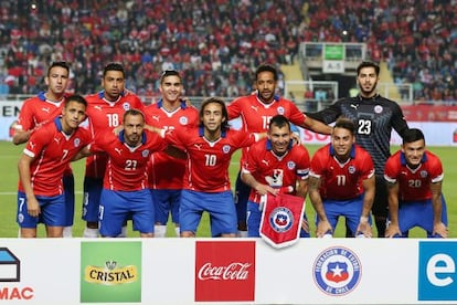 Seleção chilena em seu último amistoso contra El Salvador.